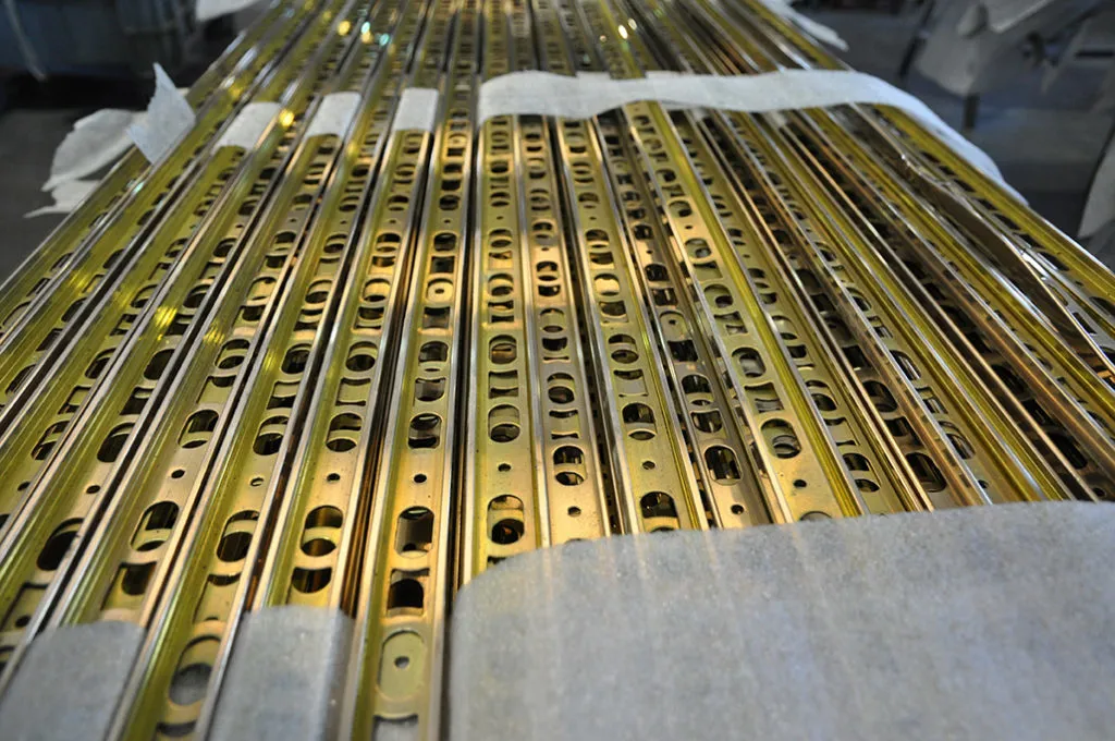 Metallo brillantato - Centro Lavorazione Metalli - Gazzolo d'Arcole